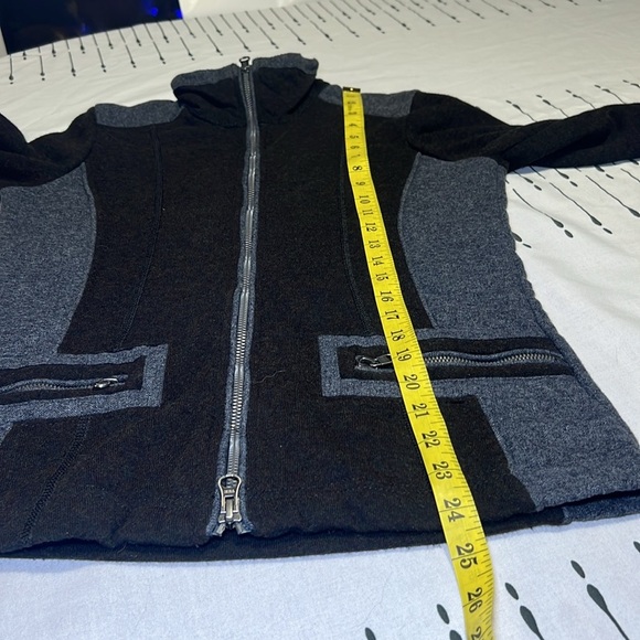KUHL Brown and Grey Kashmira Zip Sweater. Mountain Culture. Size XS - Picture 7 of 9